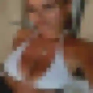 Charmante Ornella, 41 ans à Roncq - découvrir son profil