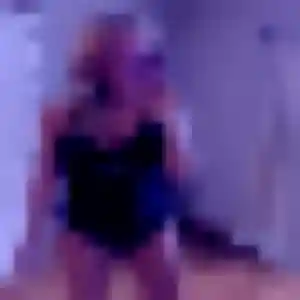 Celine, 27 ans, connectée à Roye pour une rencontre coquine