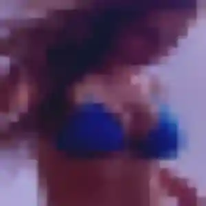 Photo exclusive de Elena, 26 ans à Sainghin-en-Weppes - rencontre coquine