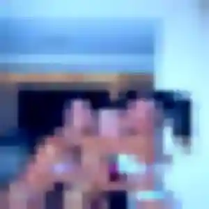 Stephanie (31 ans) à Saint-Avertin propose une rencontre maintenant