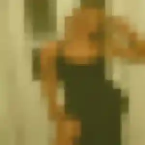 Colombine, 31 ans, connectée à Saint-Doulchard pour une rencontre coquine