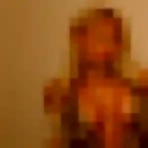 Sexy Noura, 25 ans à Saint-Germain-en-Laye - découvrir son profil