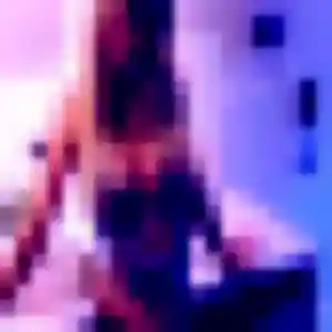Nathalie, fille de 30 ans cherche plan cul à Saint-Just-Saint-Rambert