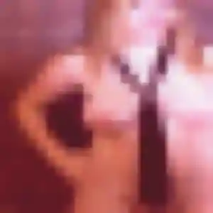 Profil de Noemie à Saint-Malo (28 ans) - plan cul sans inscription
