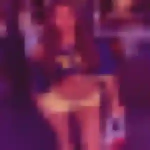 Contacte Laure, 19 ans à Saint-Yrieix-sur-Charente gratuitement