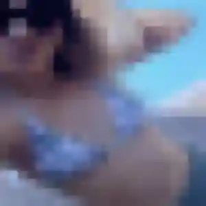 Dounia, fille de 24 ans propose plan cul à Segré-en-Anjou Bleu
