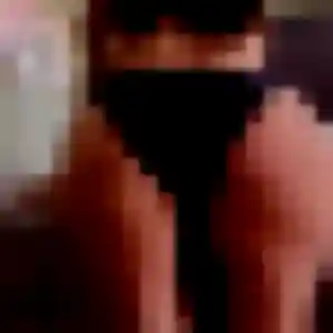 Isabella (27 ans) à Sèvres propose une rencontre maintenant