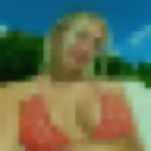 Louise, 38 ans, connectée à Tain-l'Hermitage pour une rencontre coquine