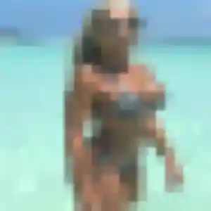 Tamara, 21 ans, en ligne à Taverny pour une rencontre coquine