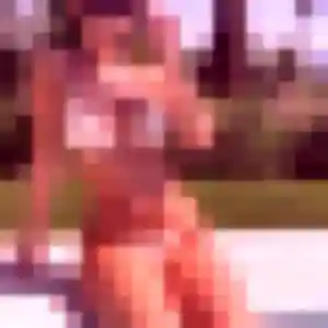 Flore, 19 ans, en ligne à Vanves pour un plan cul