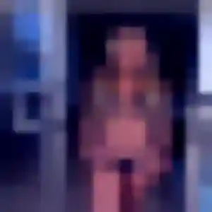 Ulrike, 41 ans, cherche un plan cul à Vauréal