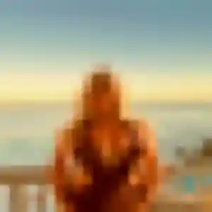 Rencontre Apolline, 21 ans à Villefranche-sur-Saône en privé