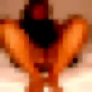 Sofia, fille de 44 ans cherche plan cul à Villepreux