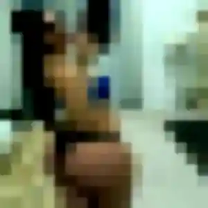 Wahiba, femme de 35 ans cherche plan cul à Viriat